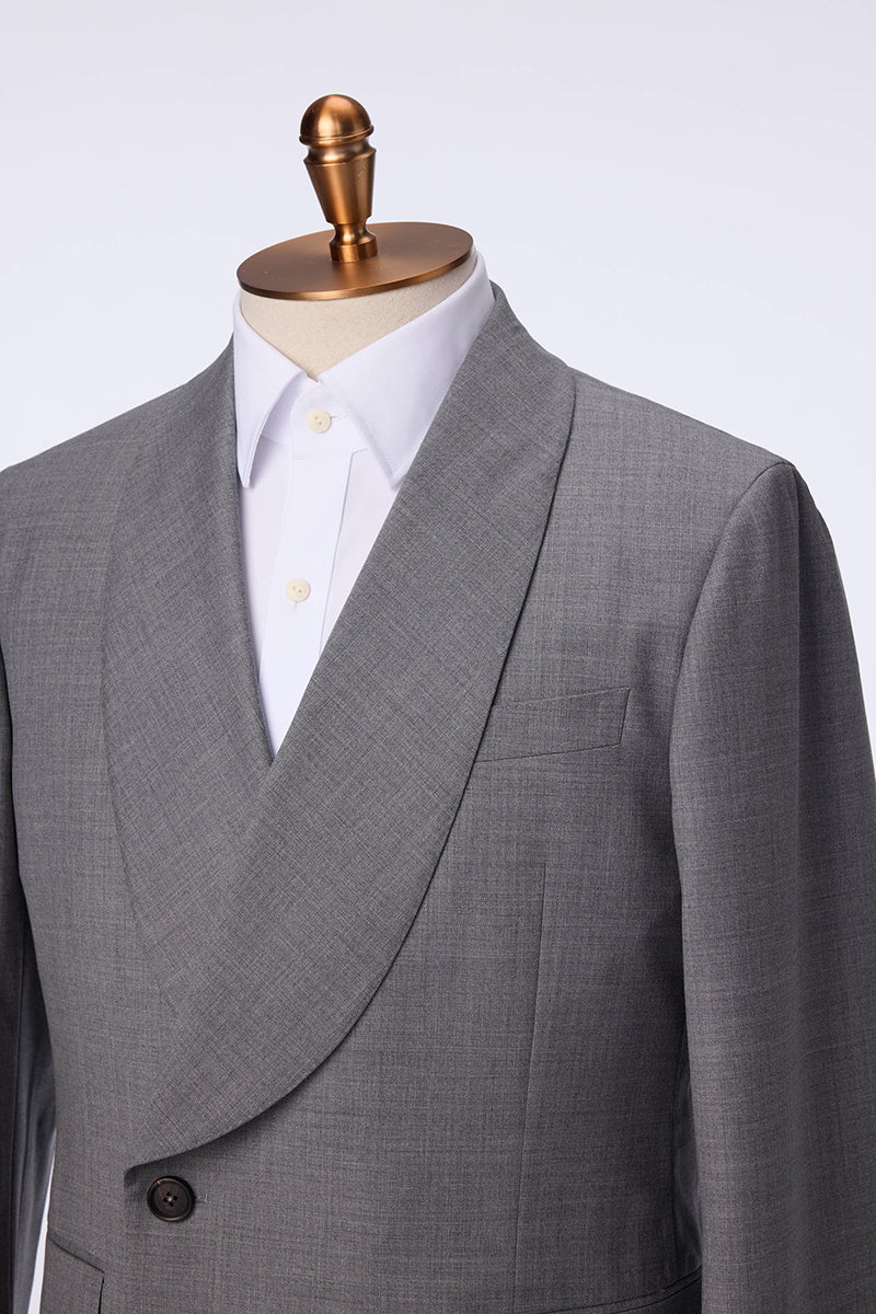 Jacksonville #1 got to Suit Store for both men and women, business and wedding suits also tuxedo rentals