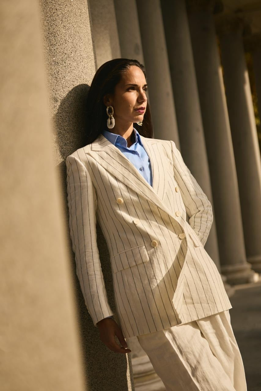 Custom women’s suits and skirts in Jacksonville Florida made to order for weddings business and formal events #jacksonvilleflorida #womenswear #customsuits #formalstyle #zaneexclusive